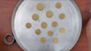 How To Use A Wilton Cookie Press [upl. by Marella]