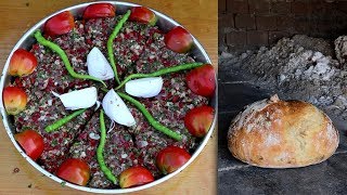 TAŞ FIRINDA KÖY EKMEĞİ ve TEPSİ KEBABI YAPIMI  Cook village bread and tray kebab in brick oven [upl. by Orecul]