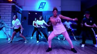 Cambia El Paso  JLO  Jessi O Choreography [upl. by Oisinoid]